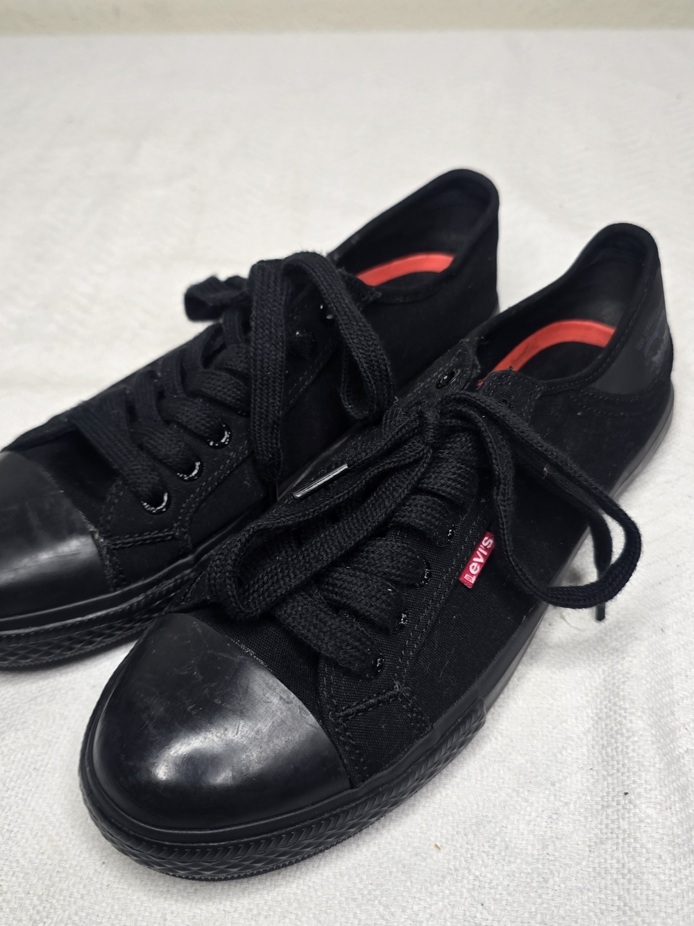 Levi's Black Canvas Sneakers – Women's Size 9